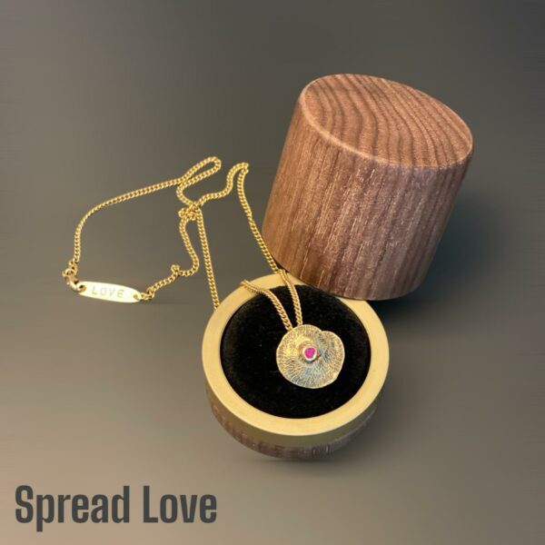 Spread Love Anhänger – Bild 6