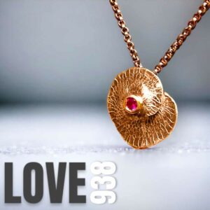 Spread Love Anhänger Rotgold